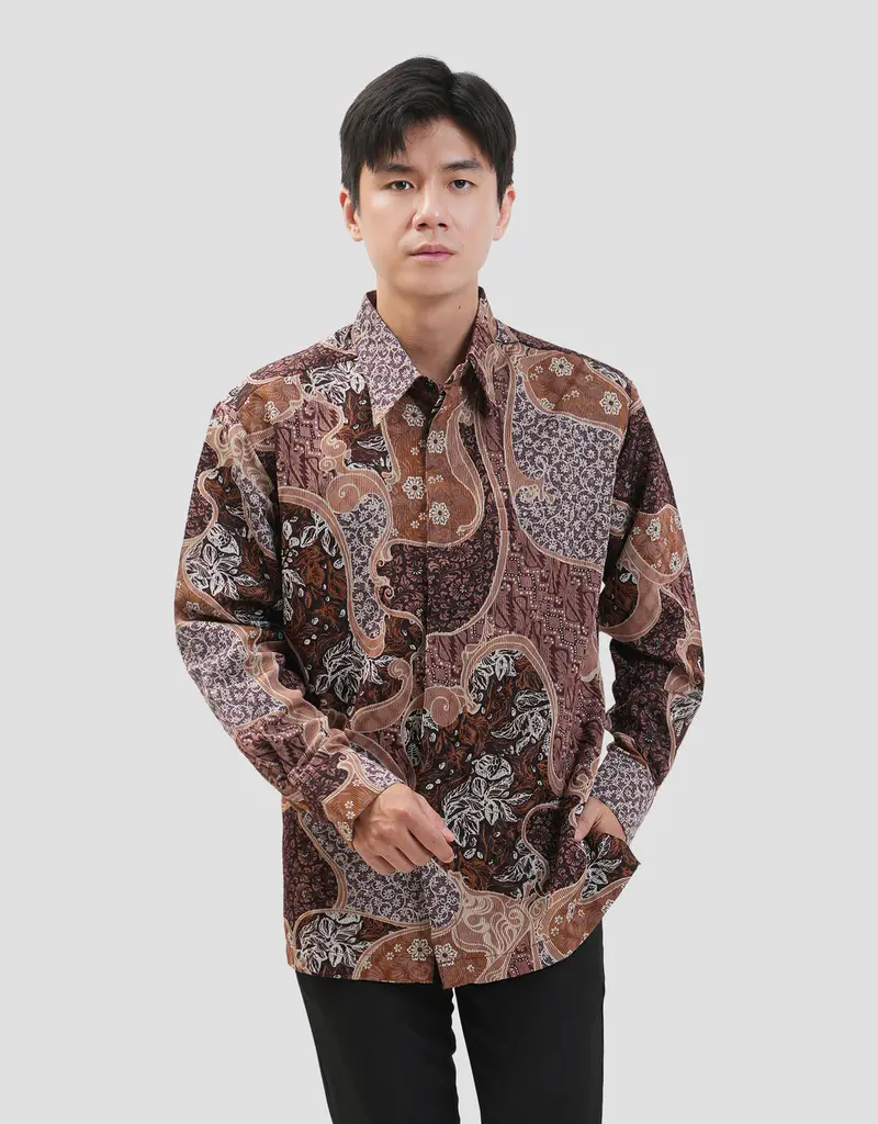 Arjuna Weda Sekar Jagad Traditional Batik Shirt For Men 1