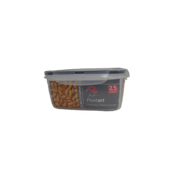 Fresh-Seal Rectangular Plastic Storage Container – 2.5L With Lid 1