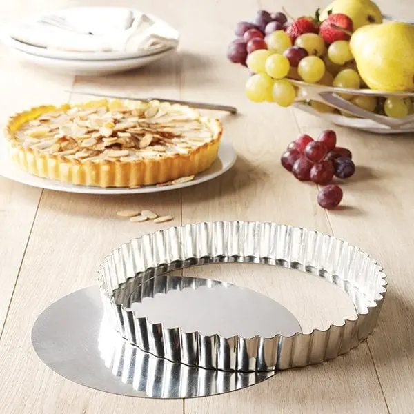 Gobel Traditional Tinplate Pie Dish – 32 Cm Diameter 1