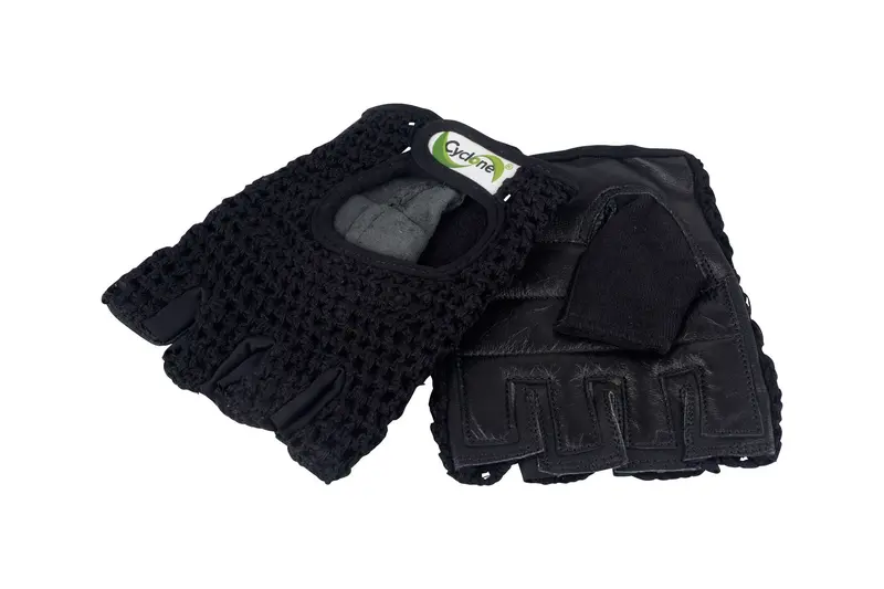 Hand-Crocheted Cycling Gloves For Comfort & Style 1