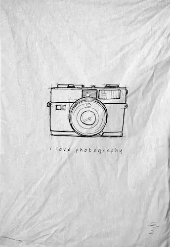 I Love Photography Tea Towel – Premium Cotton Kitchen Linen 1