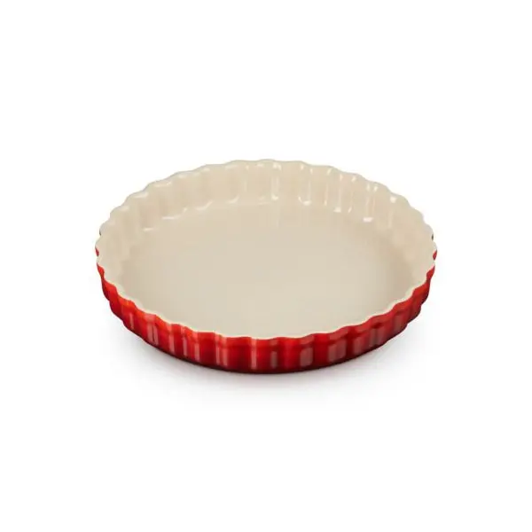 Le Creuset 28 Cm Ceramic Tart Dish – Cerise Finish 1