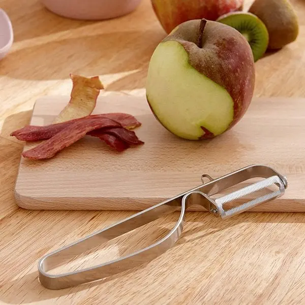 Mathon Stainless Steel Razor Peeler – Serrated Blade For Delicate Skins 1