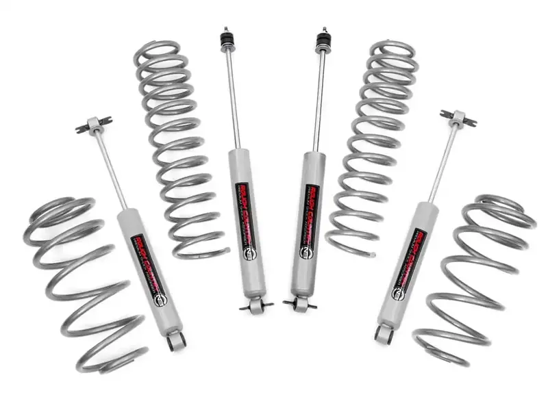 Rough Country 653.20 2.5-Inch Suspension Lift Kit With Performance Shocks 1