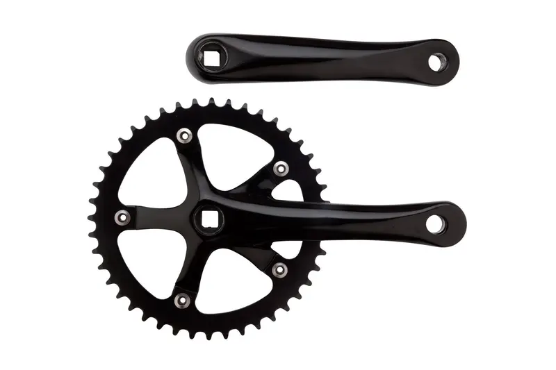 Single-Speed Crankset Featuring 44T Chainring 1