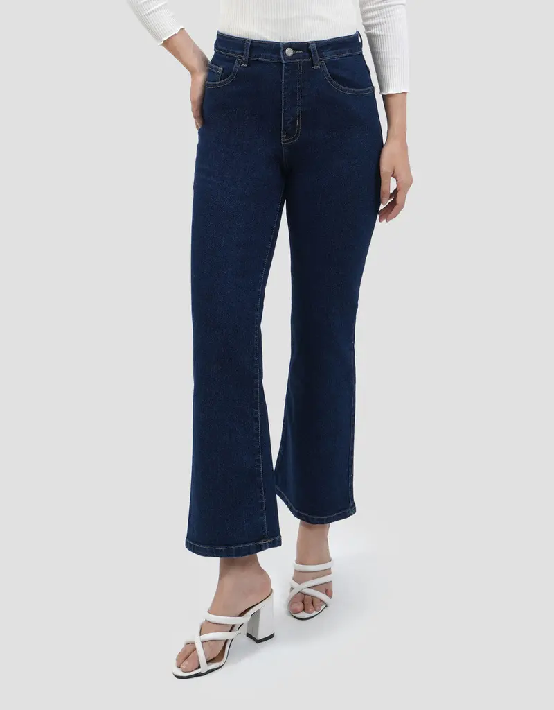 Women'S Bootcut Denim Jeans – Connexion Timeless Flared Silhouette 1