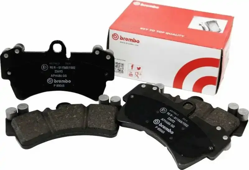 Brembo Front Brake Pads – Oe-Equivalent Low-Metallic Compound For 2019–2020 Mercedes-Benz Cls53 Amg 1